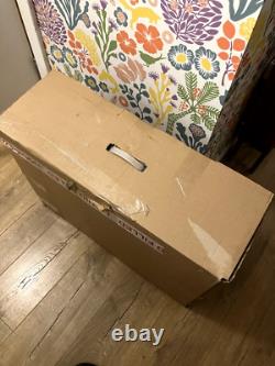 Reina Elvo heated towel rail radiator stainless steel brand new in box