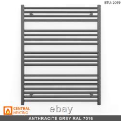 Radiateur à serviettes chauffant anthracite de 700 mm de large, élégant designer de salle de bain