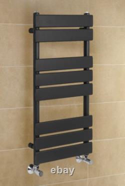 Radiateur de salle de bain chauffant avec porte-serviettes design Richmond en noir ou en laiton brossé
