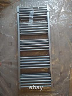 Sèche-serviettes design chauffant en acier argenté H1269 mm x L500 mm PRP 475 £